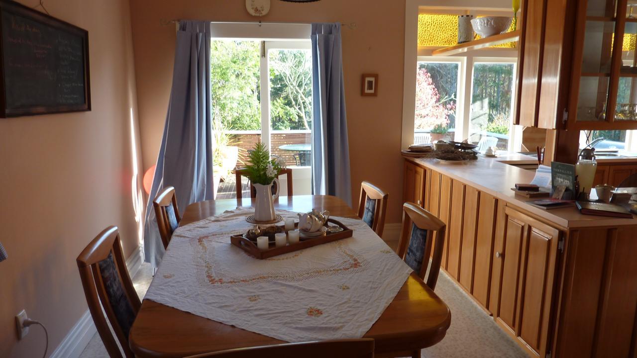 Paparoa The Old Post Office Guesthouse B&B المظهر الخارجي الصورة