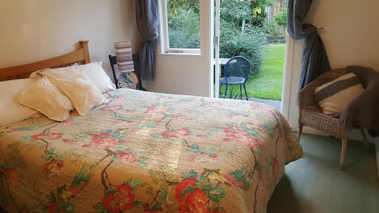 Paparoa The Old Post Office Guesthouse B&B المظهر الخارجي الصورة